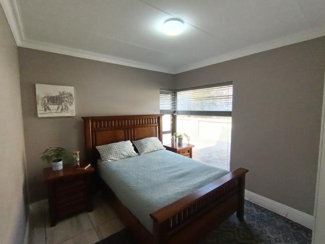 2 Bedroom Property for Sale in Seemeeu Park Western Cape